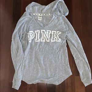 VSPINK GRAY LIGHTLY WORN SWEATSHIRT